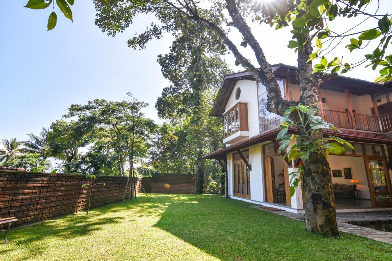 Niketh Villa Канди Экстерьер фото