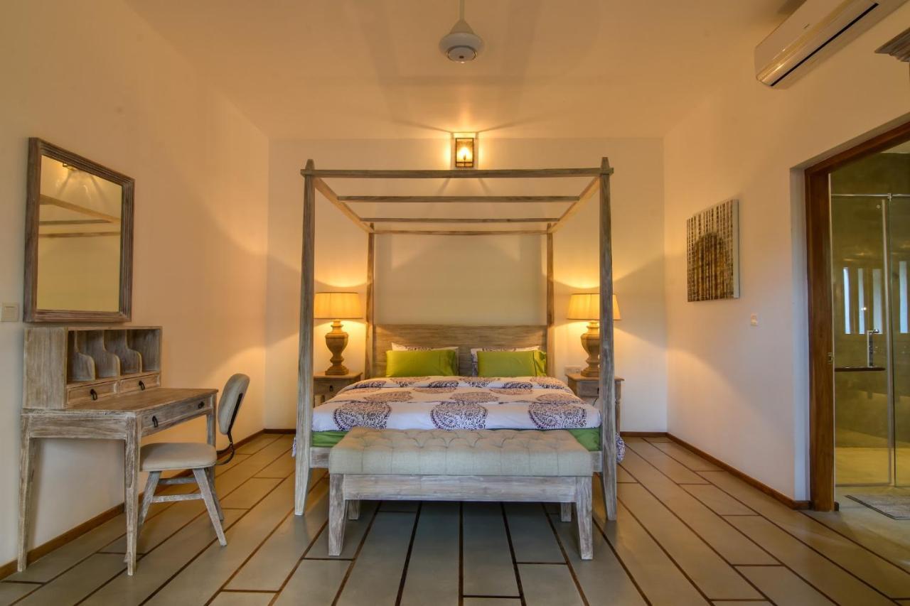 Niketh Villa Канди Экстерьер фото