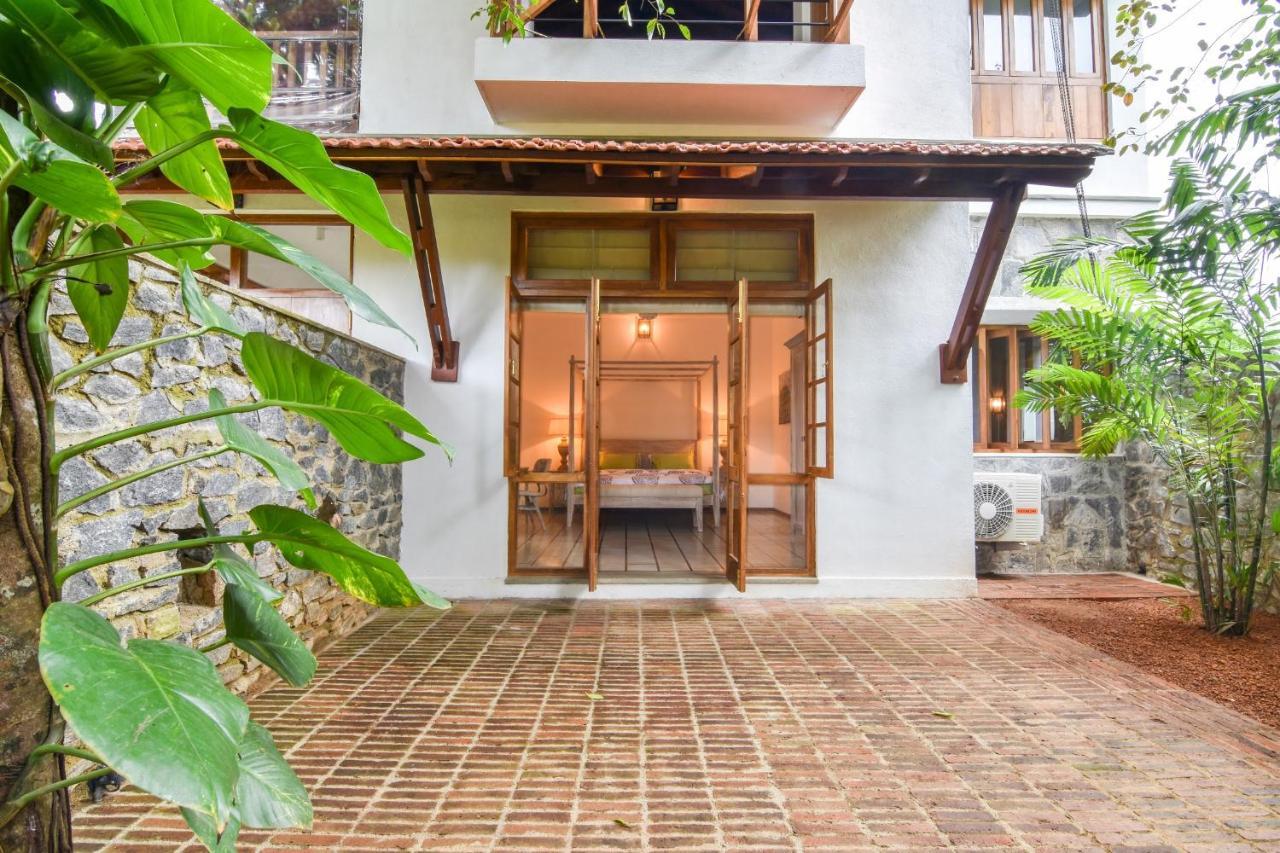 Niketh Villa Канди Экстерьер фото
